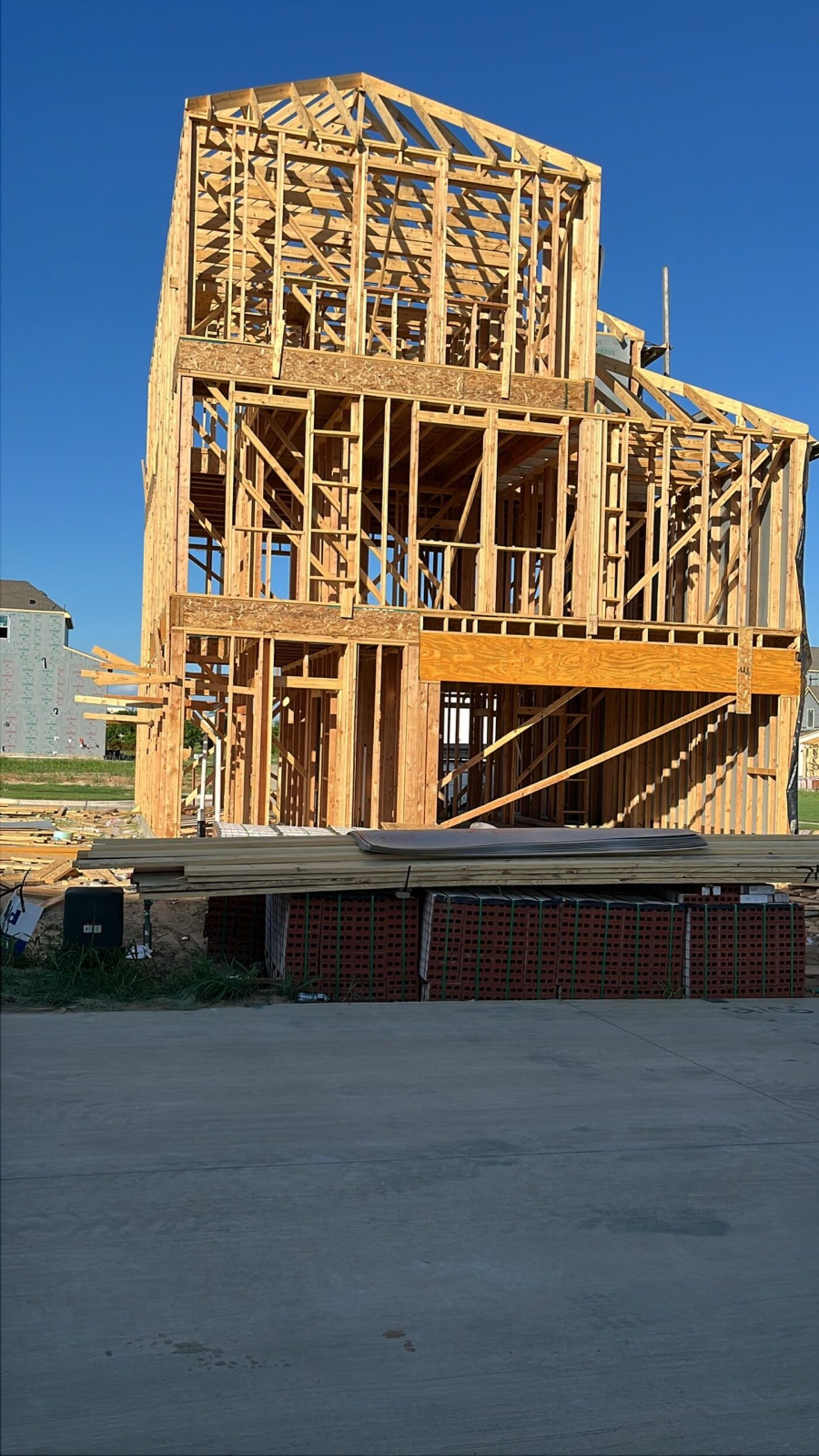 Jahir Verde Homes custom home framing